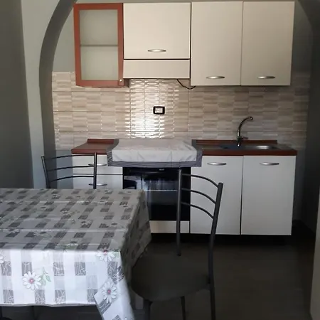 Casa Vacanze Apartment *